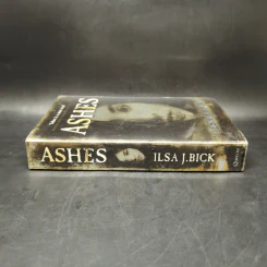 Ashes - Ilsa J. Bick รูปที่ 3