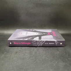 Born at Midnight - C. C. Hunter รูปที่ 3