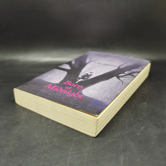 Born at Midnight - C. C. Hunter รูปที่ 7