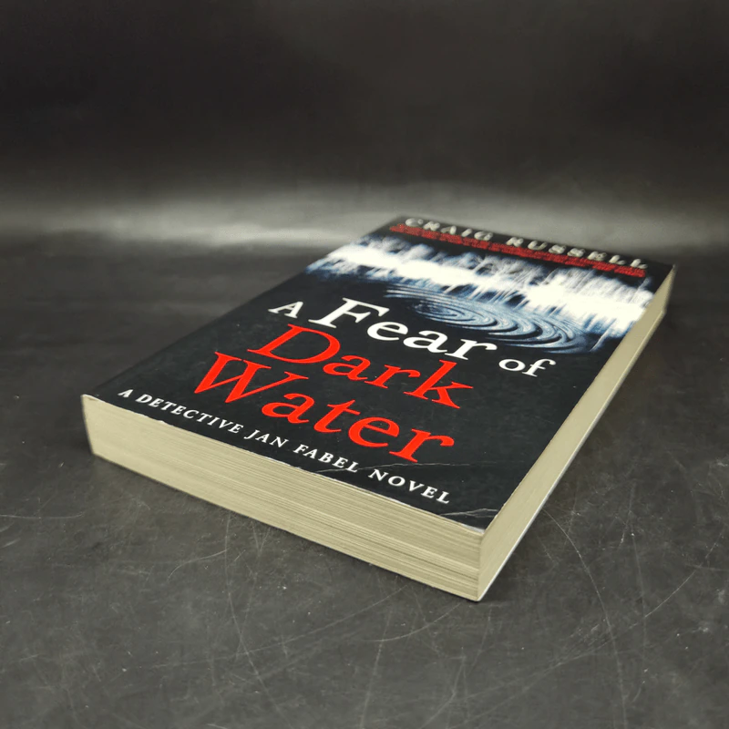 A Fear of Dark Water - Craig Russell รูปที่ 7