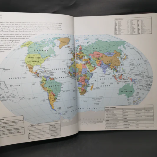 Collins World Atlas - Collins Maps รูปที่ 12