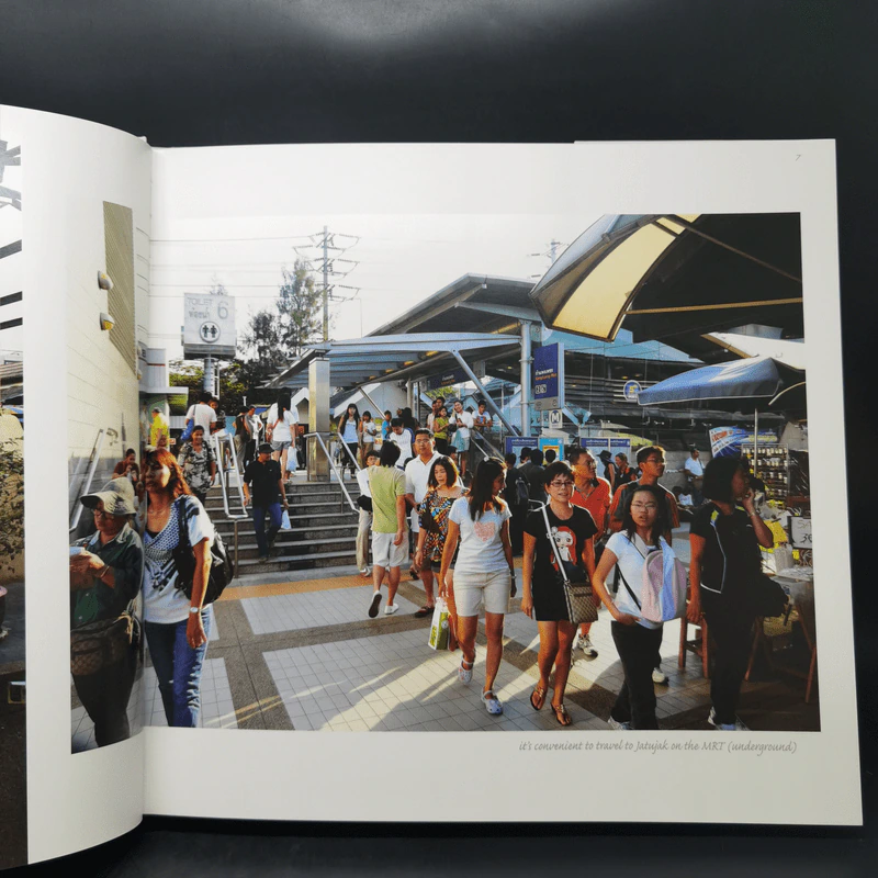 The Jatujak Market of Bangkok - Simon Bonython รูปที่ 9