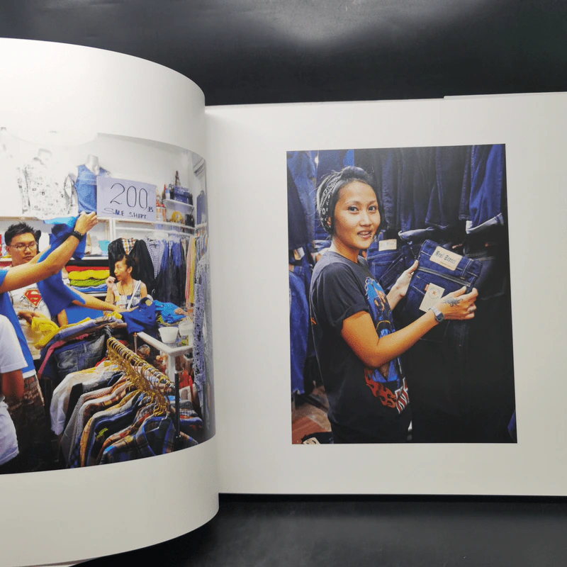 The Jatujak Market of Bangkok - Simon Bonython รูปที่ 12