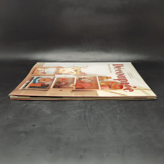 ศิลปะการผนึกรูปบนวัตถุ Decoupage - กิติยา เสริมศักดิ์สกุล รูปที่ 5