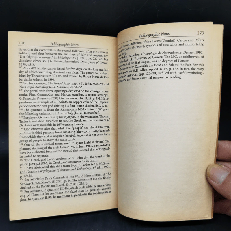 Nostradamus: Prophecies for America - David Ovason รูปที่ 10