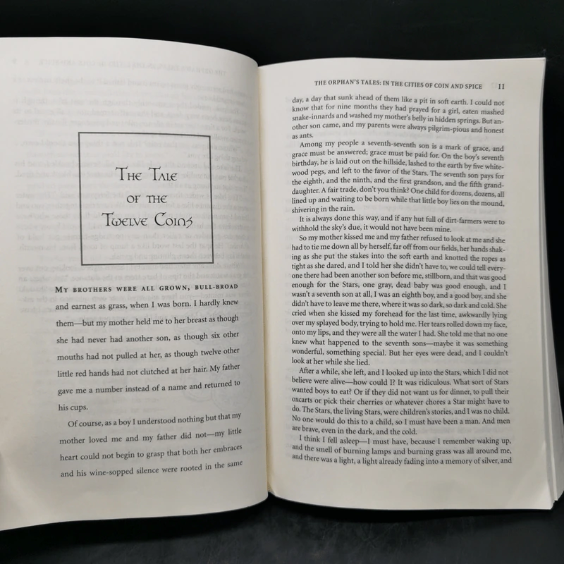 In the Cities of Coin and Spice - Catherynne M. Valente รูปที่ 10