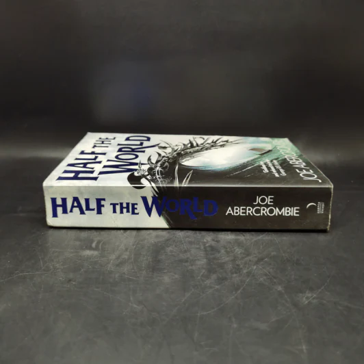 Half the World - Joe Abercrombie รูปที่ 3