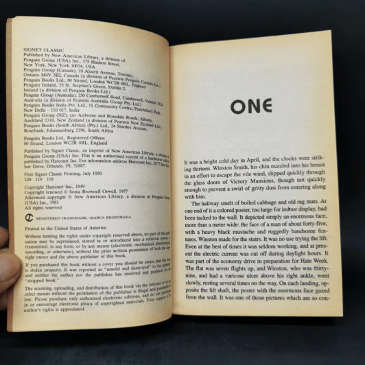 George Orwell 1984 รูปที่ 8