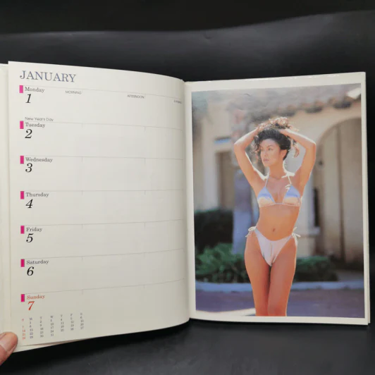 Grace Faroong Chareerak Desk Calendar 1996 รูปที่ 9