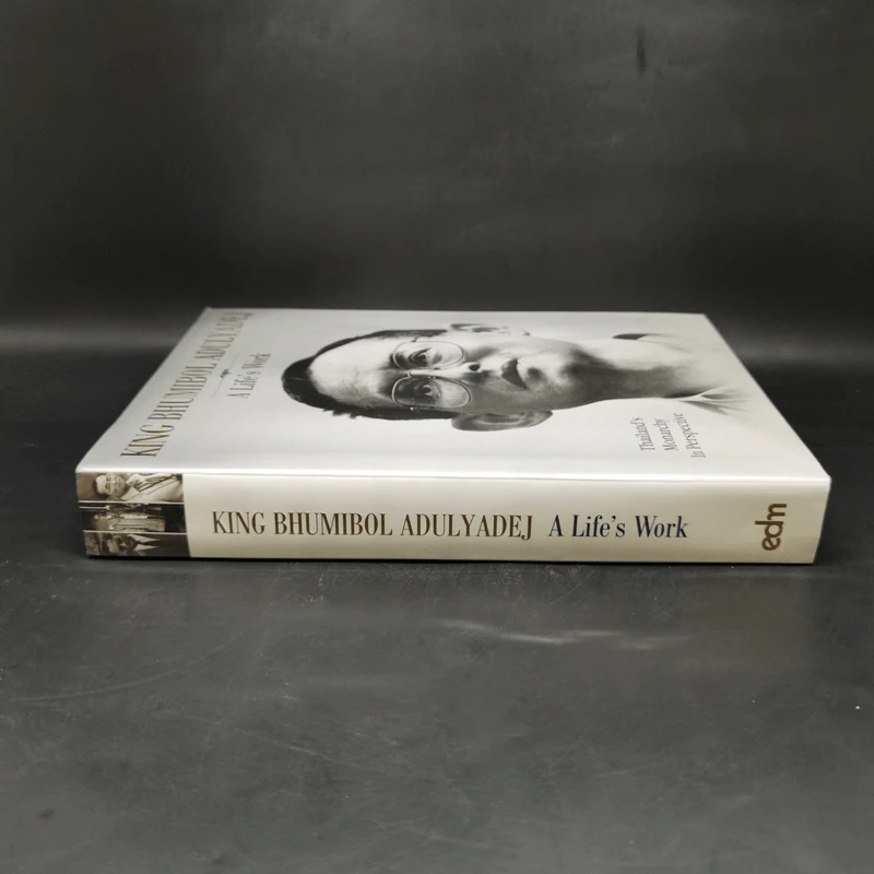 King Bhumibol Adulyadej A Life's Work รูปที่ 3