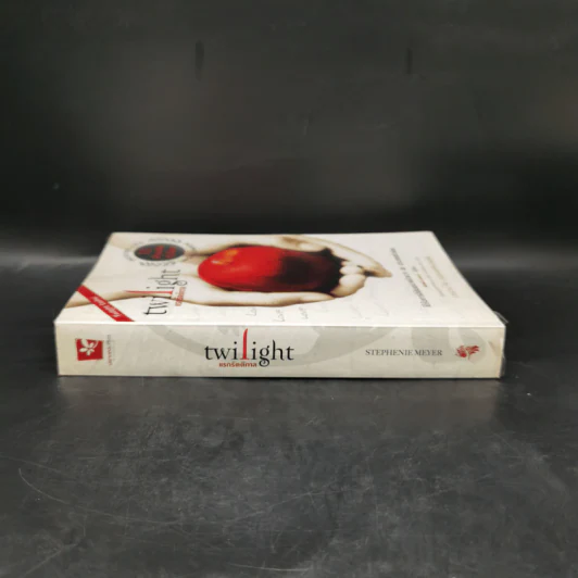 Twilight แรกรัตติกาล - Stephenie Meyer รูปที่ 3