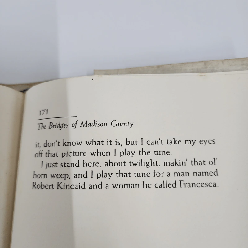 The Bridges of Madison County - Robert James Waller รูปที่ 9