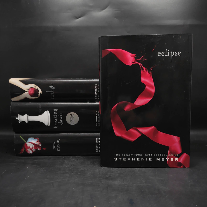 The Twilight Saga 4 เล่มจบ (ปกแข็ง) - Stephenie Meyer รูปที่ 1