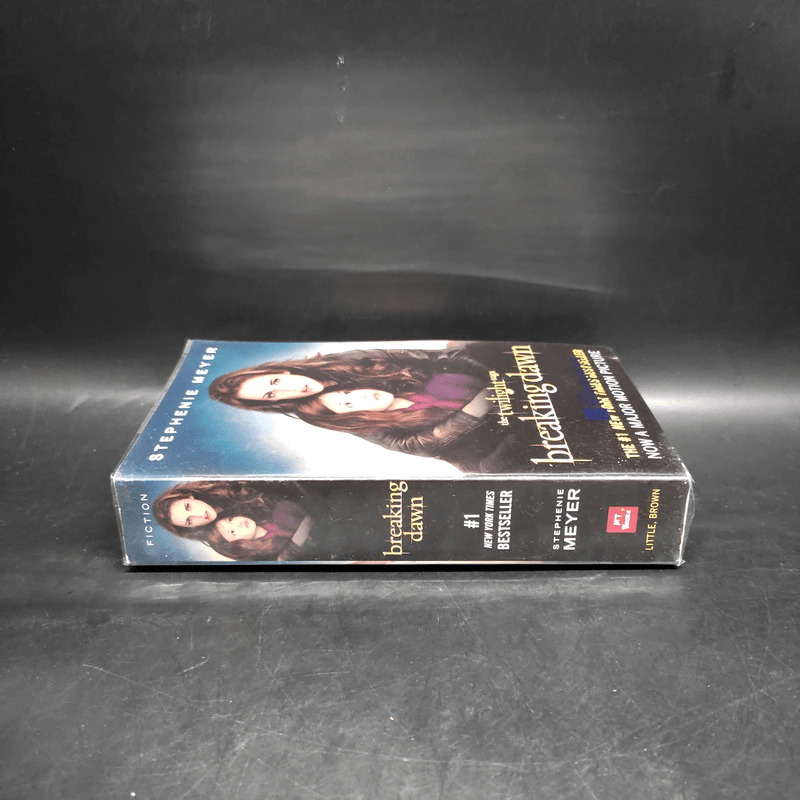The Twilight Saga Breaking Dawn - Stephenie Meyer รูปที่ 3