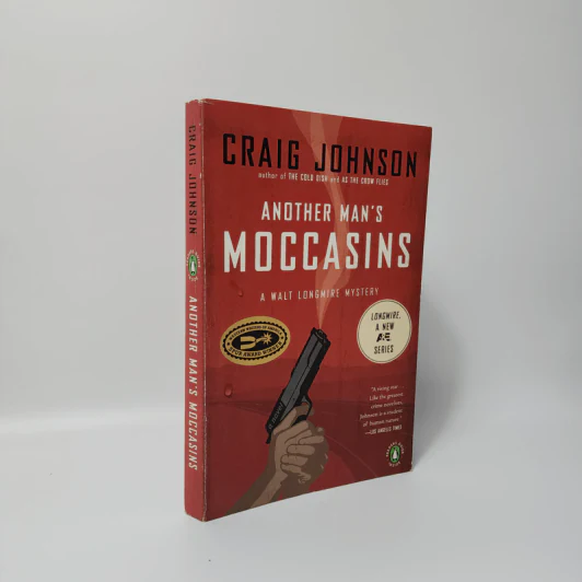 Another Man's Moccasins - Craig Johnson รูปที่ 1