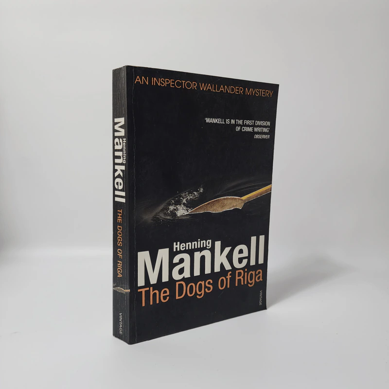 The Dogs of Riga - Henning Mankell รูปที่ 1
