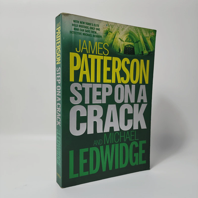 Step On A Crack - James Patterson, Michael Ledwidge รูปที่ 1