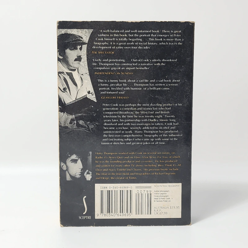 A Biography Harry Thompson - Peter Cook รูปที่ 2