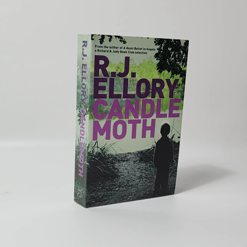 Candle Moth - R.J.Ellory รูปที่ 1