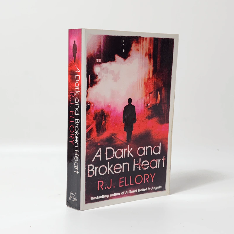 A Dark and Broken Heart - R.J.Ellory รูปที่ 1