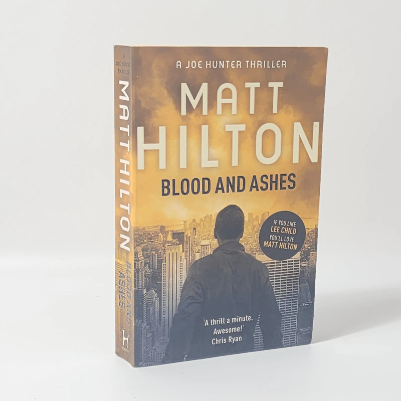 Blood and Ashes - Matt Hilton รูปที่ 1