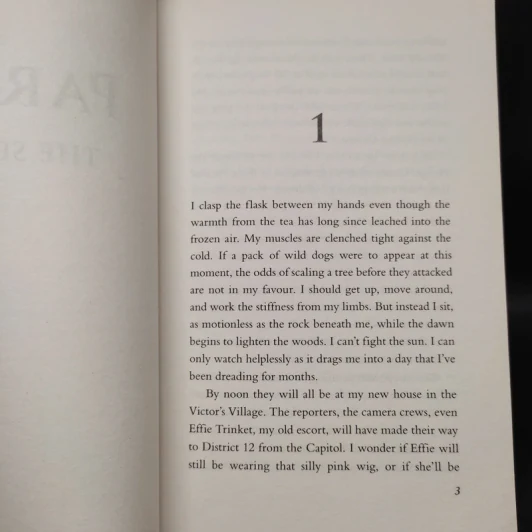 The Hunger Games Catching Fire - Suzanne Collins รูปที่ 6