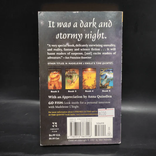 A Wrinkle in Time - Madeleine L'Engle รูปที่ 2