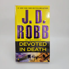 Devoted in Death - J.D.Rrobb