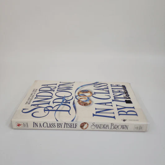 In a Class by Itself - Sandra Brown รูปที่ 3