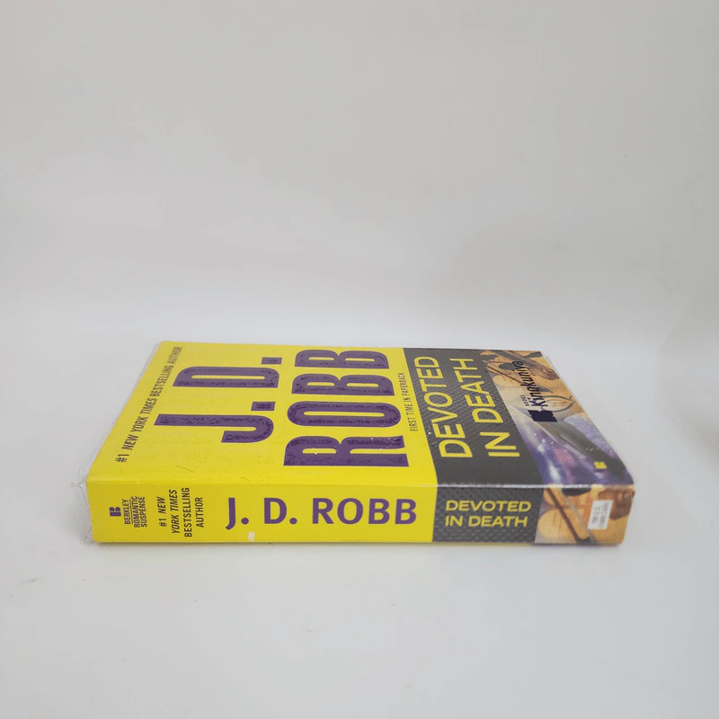 Devoted in Death - J.D.Rrobb รูปที่ 3