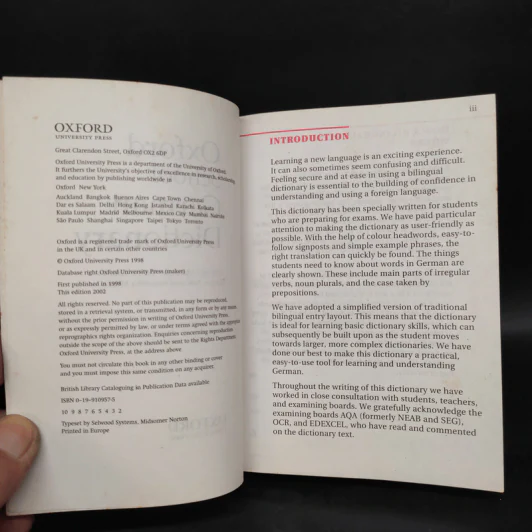 Oxford School German Dictionary รูปที่ 5