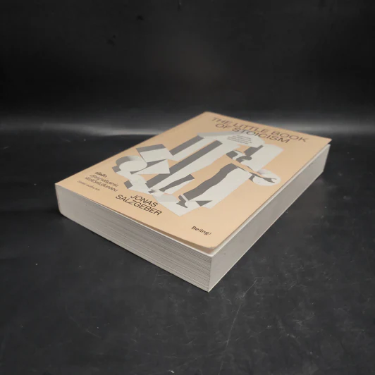The Little Book of Stoicism สโตอิก ปรัชญาเสริมแกร่งเพื่อชีวิตไม่สั่นคลอน - โยนาส ซัลซ์เกเบอร์ (Jonas Salzgeber) รูปที่ 4