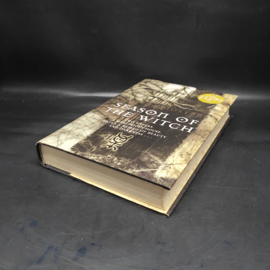 Season of the Witch - Natasha Mostert รูปที่ 4