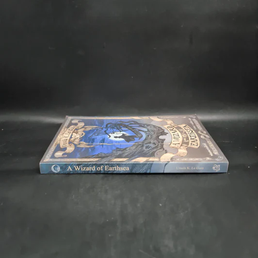 A WIZARD EARTHSEA พ่อมดแห่งเอิร์ธซี - เออซูลา เค เลอกวิน รูปที่ 3