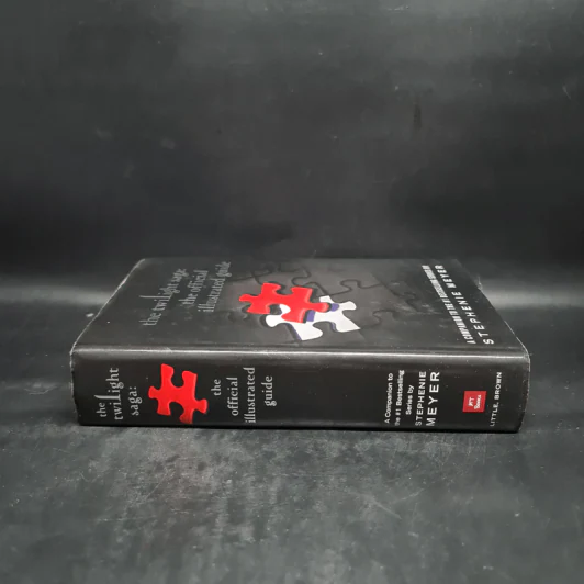 The Twilight Saga: the official illustrated guide - Stephenie Meyer รูปที่ 3