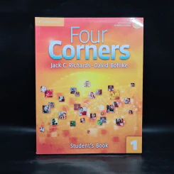 Four Corners Student's Book 1 รูปที่ 1