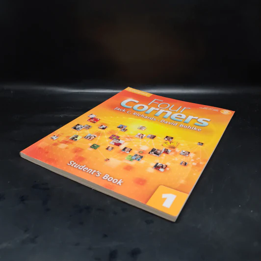 Four Corners Student's Book 1 รูปที่ 4