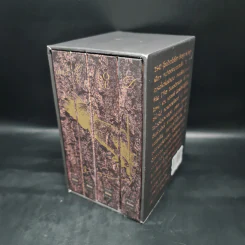 ชุด Box Set 10 ปีนิ้วกลม (ปกแข็ง 4 เล่ม) - นิ้วกลม รูปที่ 1