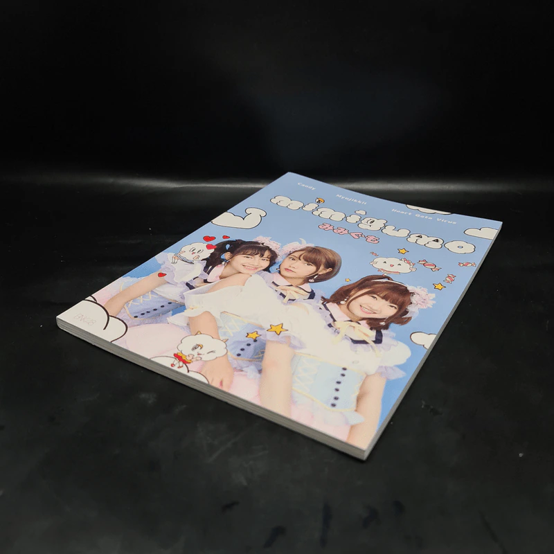 BNK48 Mimigumo Photobook รูปที่ 4