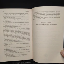 Fifty Shades of Grey Vol.1-3  - E L James รูปที่ 7