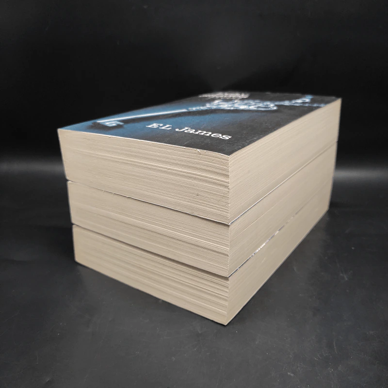 Fifty Shades of Grey Vol.1-3  - E L James รูปที่ 3