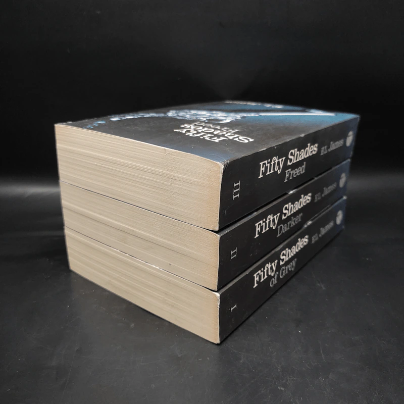 Fifty Shades of Grey Vol.1-3  - E L James รูปที่ 4
