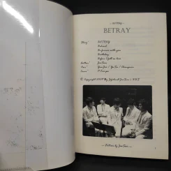 นิยายฟิคชั่น Betray รูปที่ 5