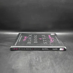 The Little Black Book of Style - Nina Garcia รูปที่ 3