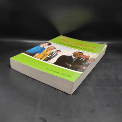 โลกร่วมสมัย 2 คำตอบที่คนรุ่นใหม่ใคร่รู้ - ประทุมพร วัชรเสถียร รูปที่ 4