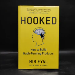 HOOKED - Nir Eyal, Ryan Hoover รูปที่ 1