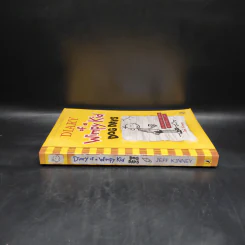Diary of a Wimpy Kid Dog Days - Jeff Kinney รูปที่ 3