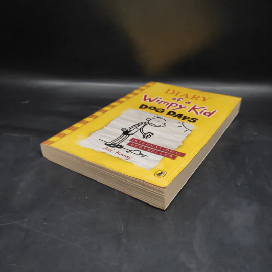 Diary of a Wimpy Kid Dog Days - Jeff Kinney รูปที่ 4