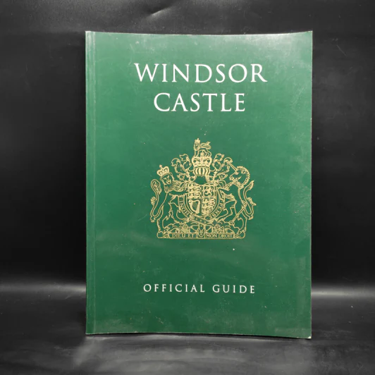 Windsor Castle Official Guide รูปที่ 1