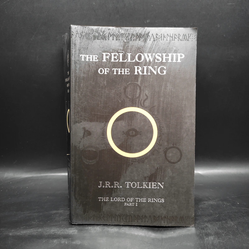 The Fellowship of the Ring - J.R.R. Tolkien รูปที่ 1